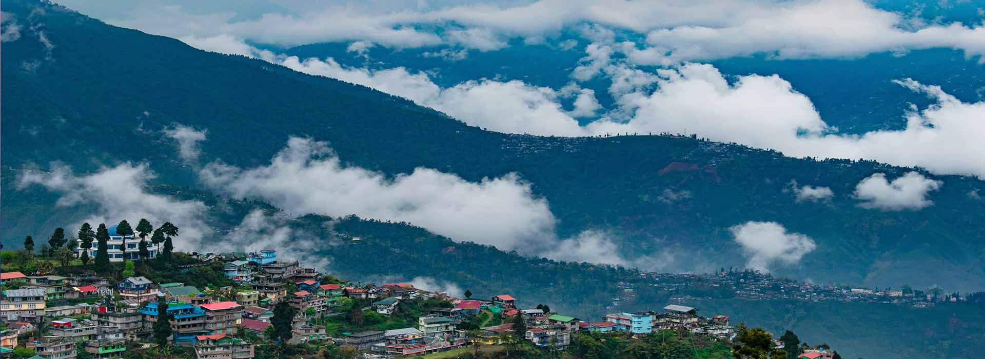 Darjeeling with Mirik – 4 Days & 3 Nights Scenic Tour